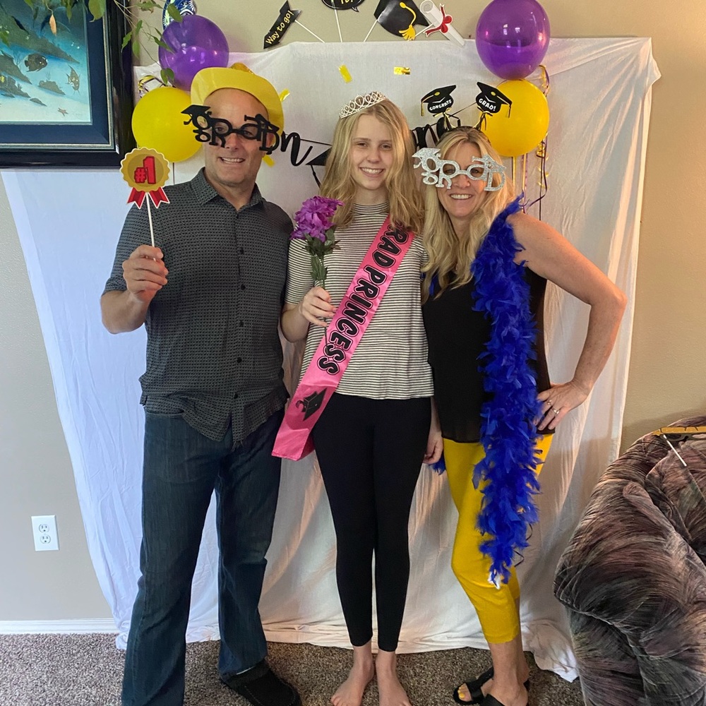 Graduation photo props and decorations